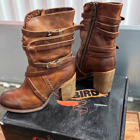 BAKER Freebird By Steven Boots-Size 8 - Picture 1 of 9